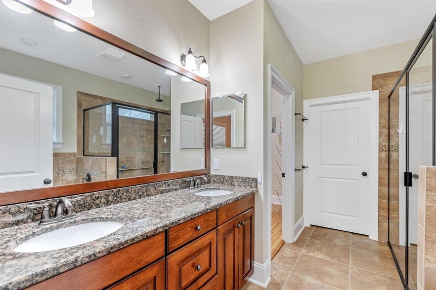 Building Photo - 3026 Adiron Way