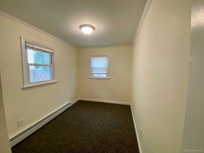 Building Photo - 26 Poplar St