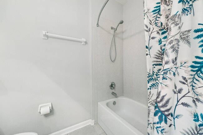 Building Photo - North Hampton Gem in Fernandina Beach