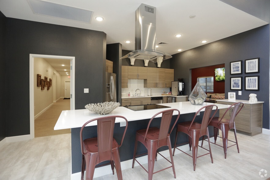 Interior Photo - Kinsley Forest