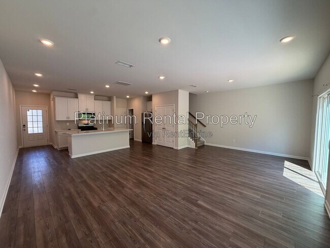 Building Photo - 337 Timberland Ave