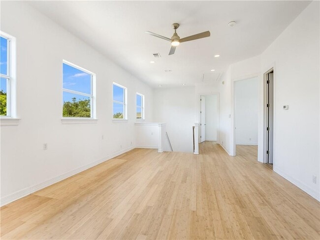 Building Photo - 13301 Lone Rider Trail