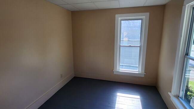 Building Photo - Two Family Duplex in Salamanca NY.