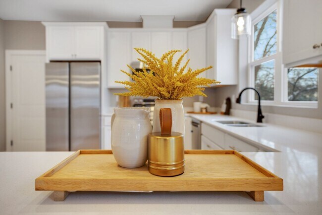Building Photo - Available 07/01! New Build 4 bed 3 Bath in Hopkins!