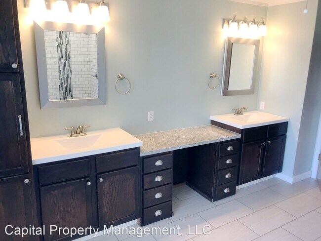 Building Photo - 4 br, 2.5 bath House - 8523 Castle Creek Dr