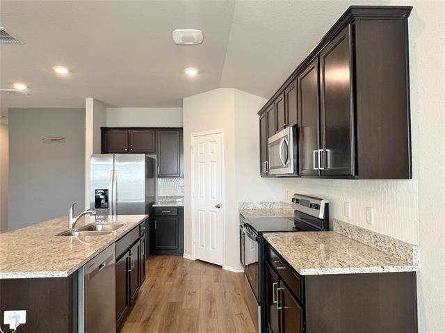 Building Photo - 3333 Brosnan Rd