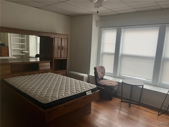 Building Photo - 1108 Madison St