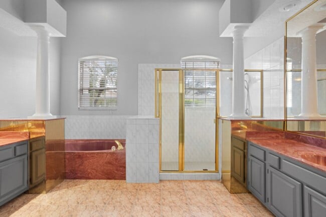 Building Photo - 2-Story pool home in The Fairways of Hunte...