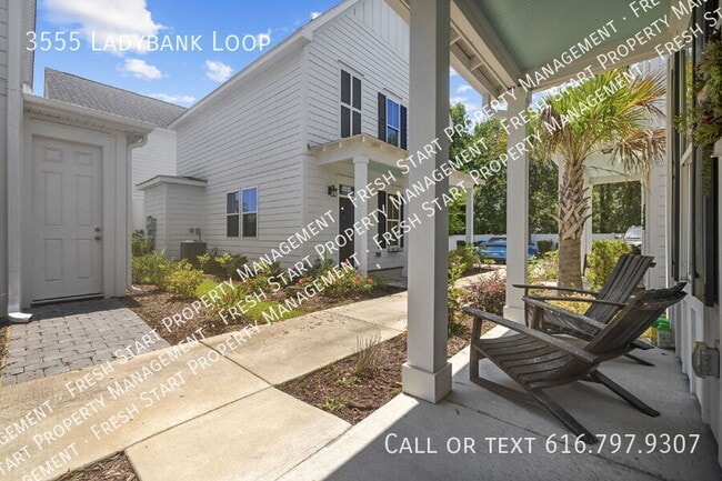 Building Photo - 3555 Ladybank Loop