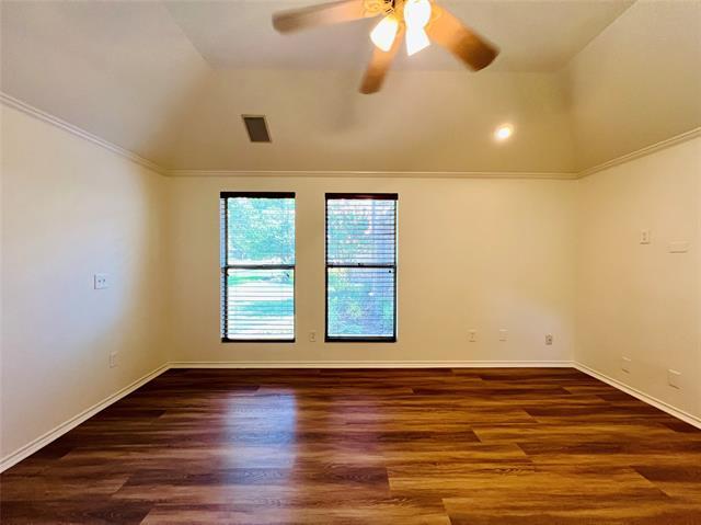 Building Photo - 3916 Bobbin Ln