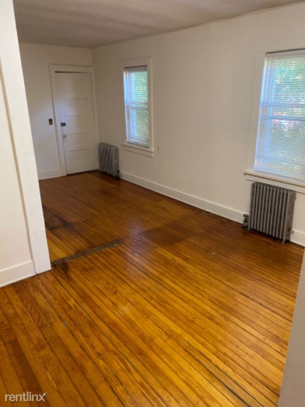 Building Photo - 3 br, 2 bath House - 1303 Valley Road