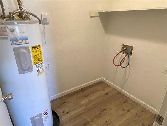 Building Photo - 319 SE 3rd St