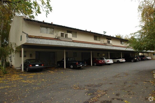 Building Photo - 833w1st