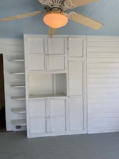 Building Photo - 8453 County Farm Rd