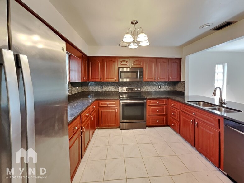 Building Photo - 7296 Daniel Webster Dr
