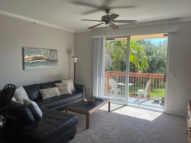 Primary Photo - 2036 Alta Meadows Ln