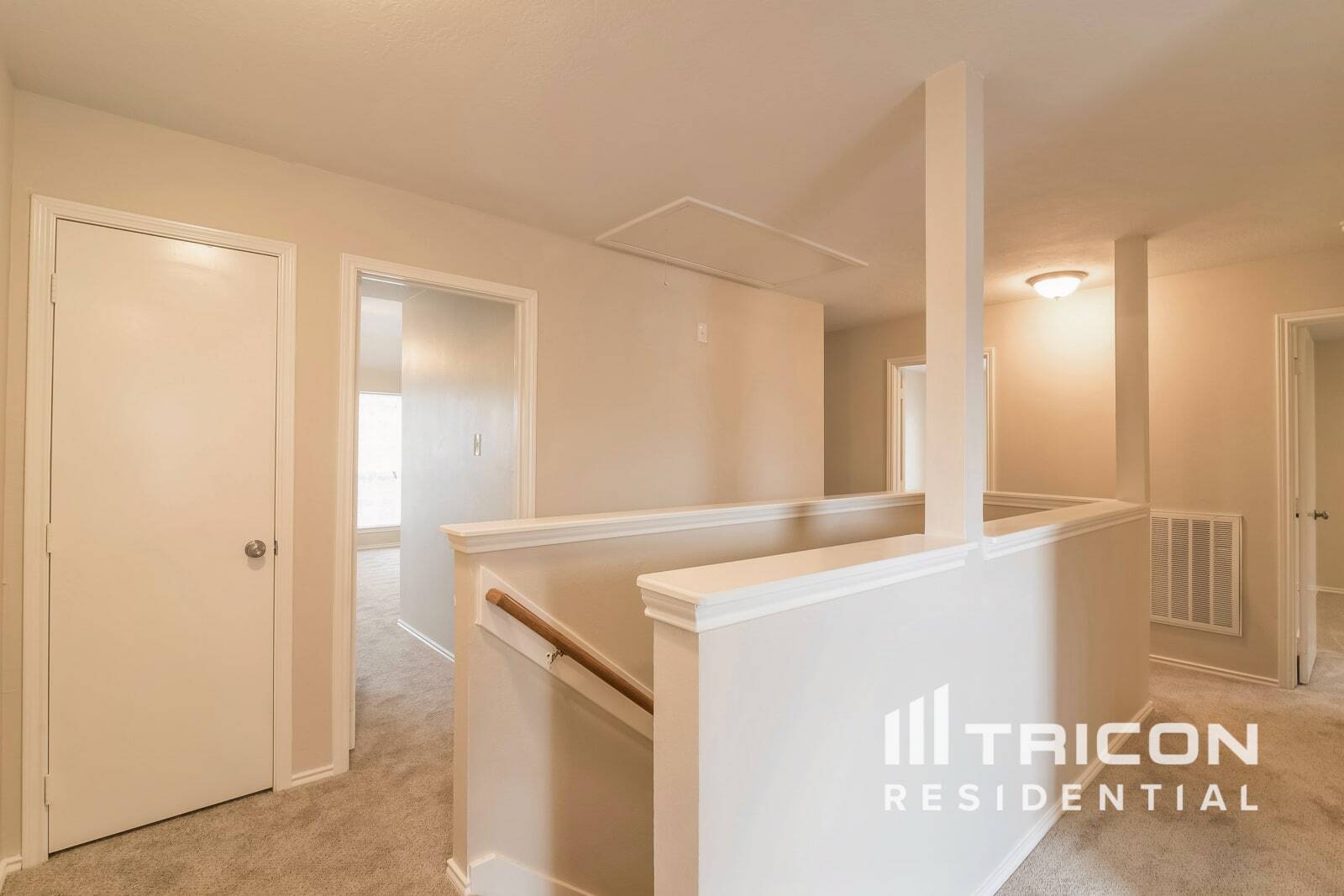 Building Photo - 3703 Bent Springs Ln