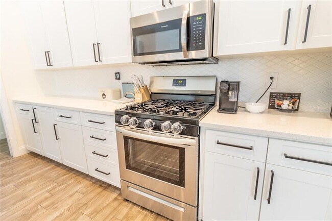 Building Photo - 12526 River Birch Dr