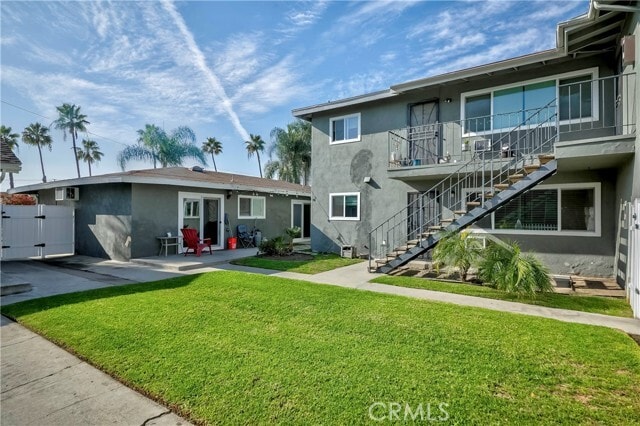 Building Photo - 6071 Lemon Ave