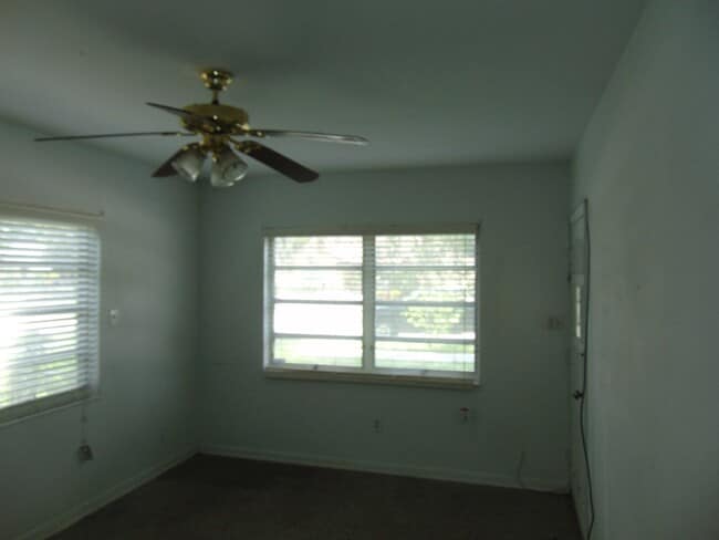 Building Photo - Charming 3 Bed, 1 Bath Rental in Tampa, FL...