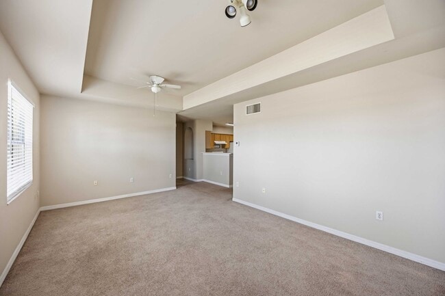 Building Photo - 1195 Villagio Cir