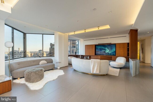 Building Photo - 210 W Rittenhouse Square