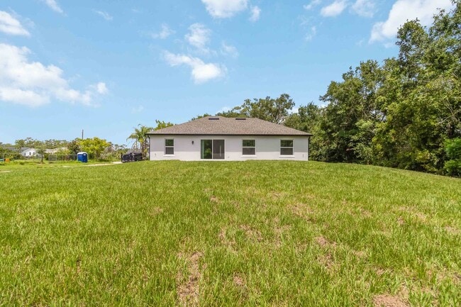 Building Photo - 3525 Rambler Ave