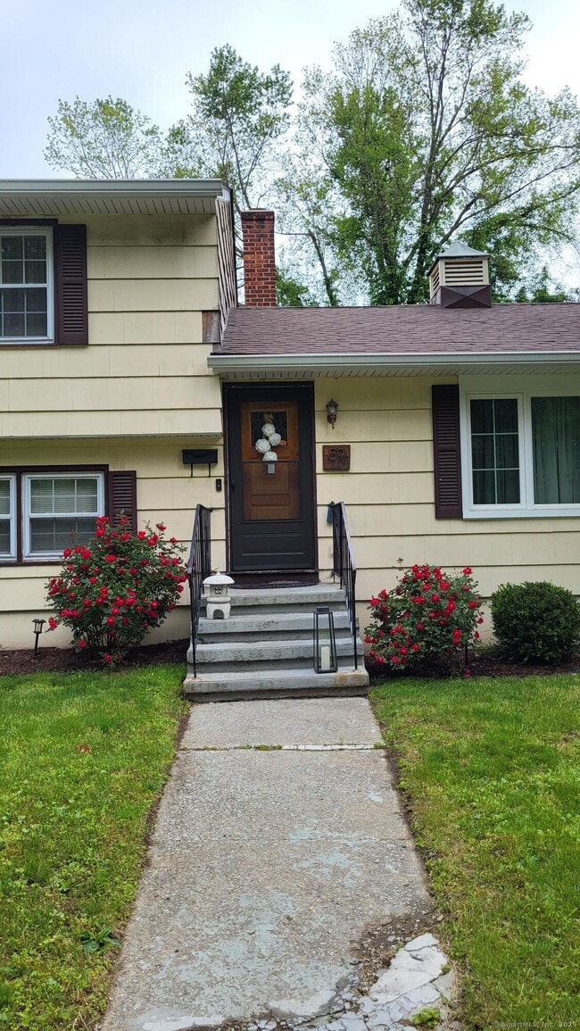 Primary Photo - 59 Jennings Ave