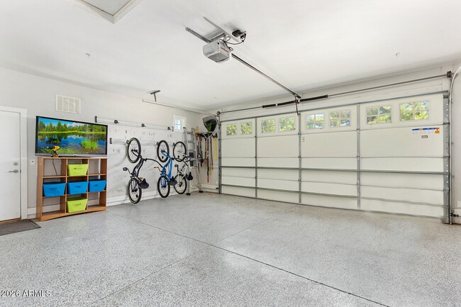 Building Photo - 3412 N Kachina Ln