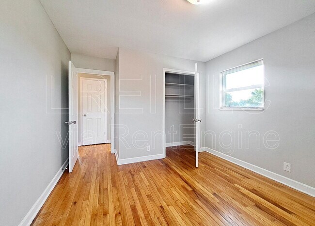 Building Photo - 8801 Malvern Hill Rd