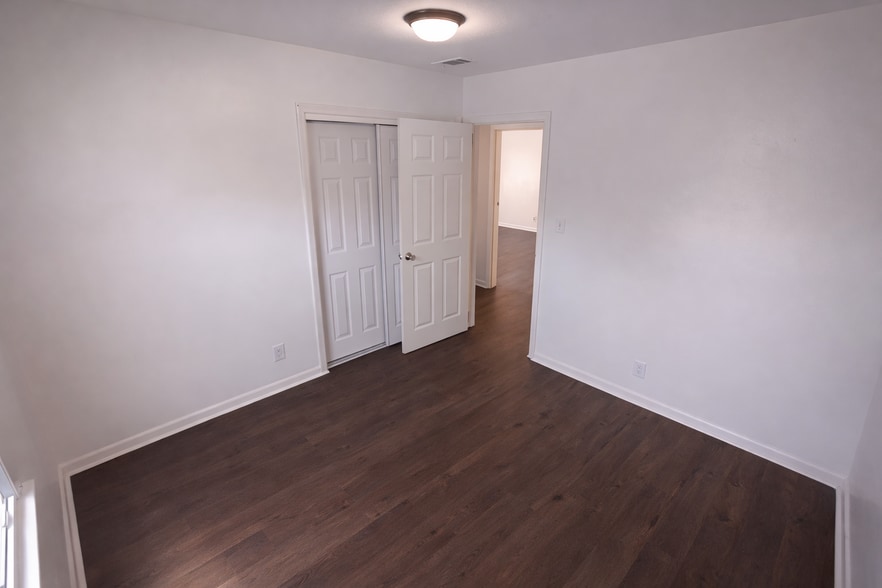 Building Photo - 134 Kirkwood Cir