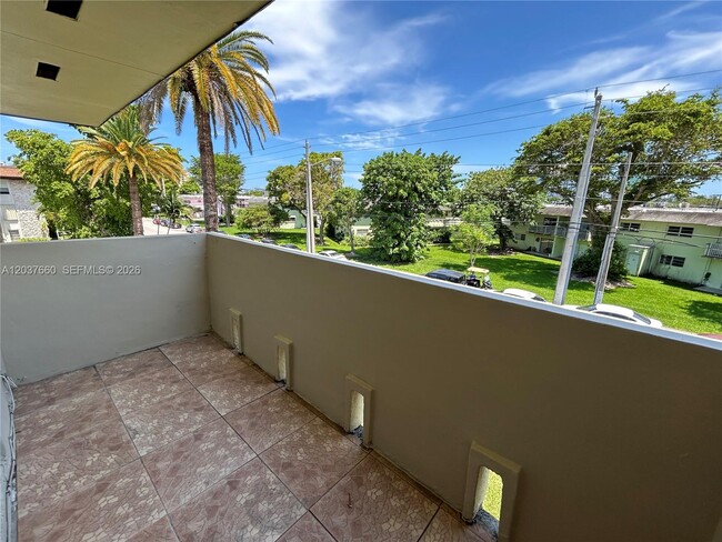 Building Photo - 7505 SW 82nd St