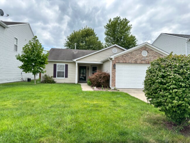 Building Photo - 9393 W Quarter Moon Dr