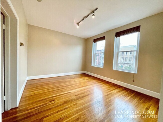 Building Photo - 1706 U St NW