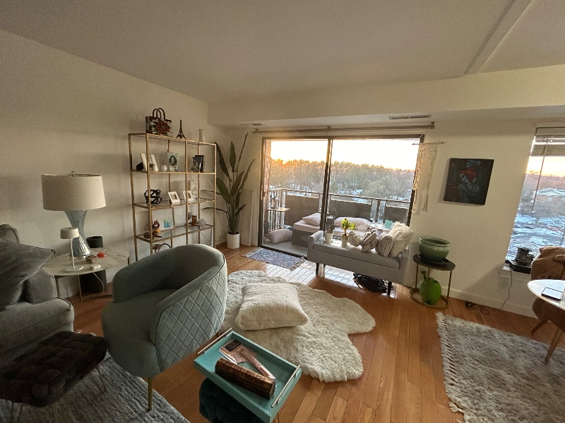 Building Photo - 2500 S Manchester St