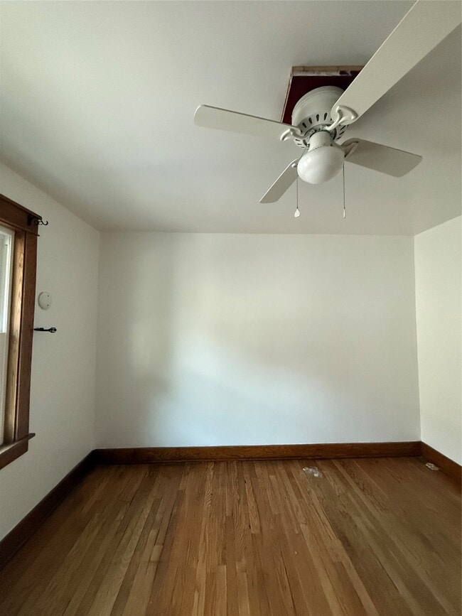 Building Photo - 209 Dudley Ave