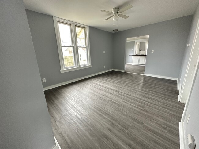 Building Photo - 809 Elk St