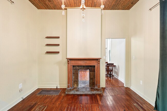 Building Photo - 131 Brooklyn Ave