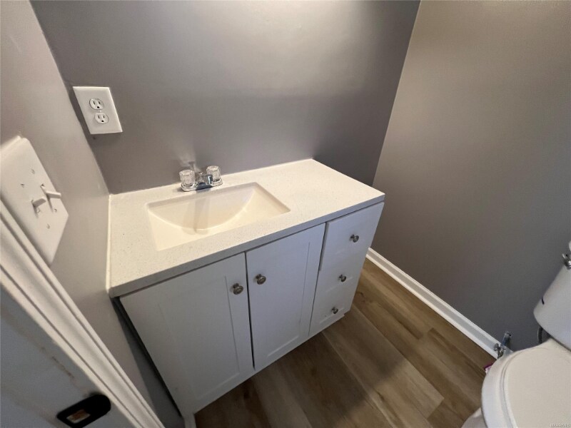 Building Photo - 3653 Cloverdale Rd