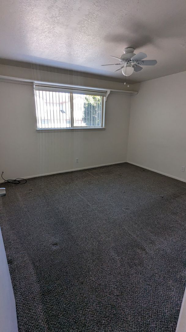 Building Photo - 307 S 300 W