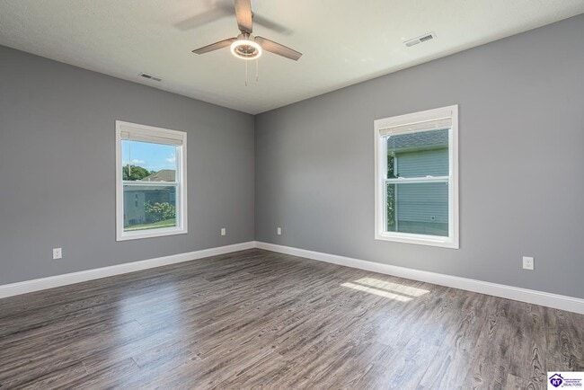 Building Photo - 306 Turner Ct