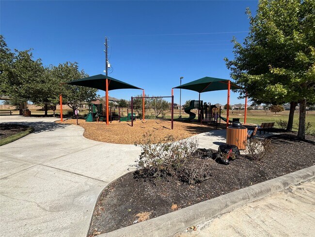 Building Photo - 20826 Stonebreak Ln