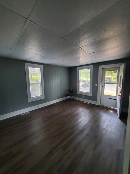 Building Photo - 2642 Riordan St