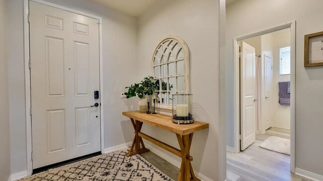 Building Photo - Beautiful Single-Story Home in the Prestig...