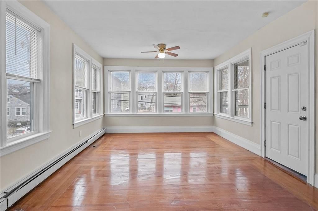 Building Photo - 123 Radcliffe Ave