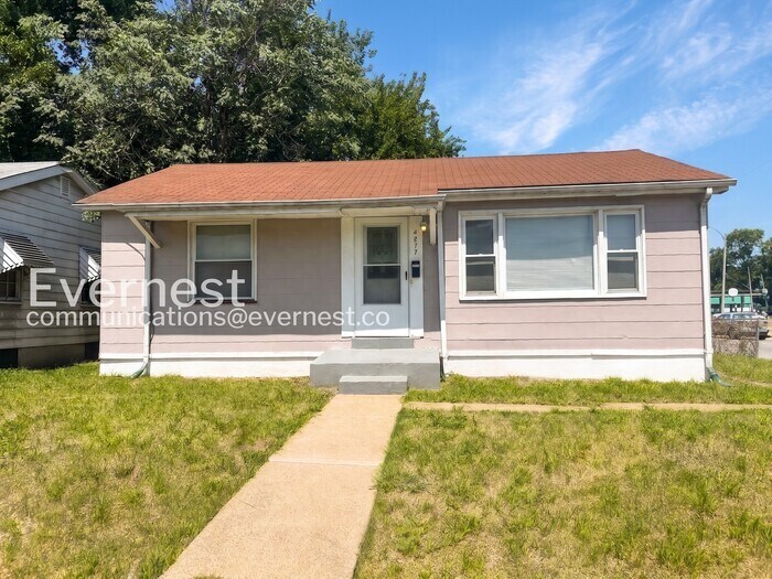 Building Photo - 4877 Norwich Pl
