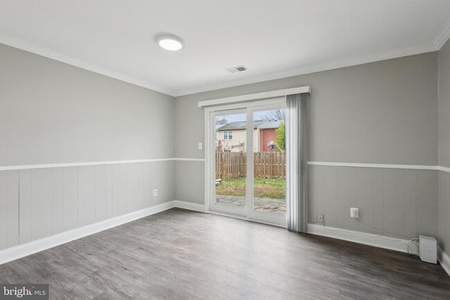 Building Photo - 9490 Mooregate Ct