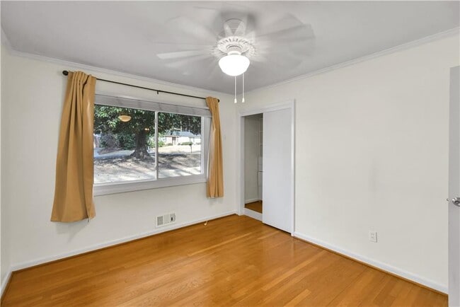 Building Photo - 2301 Echo Hills Cir NE