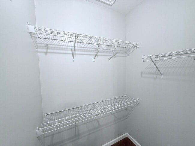 Building Photo - 103 Private Rd 4017