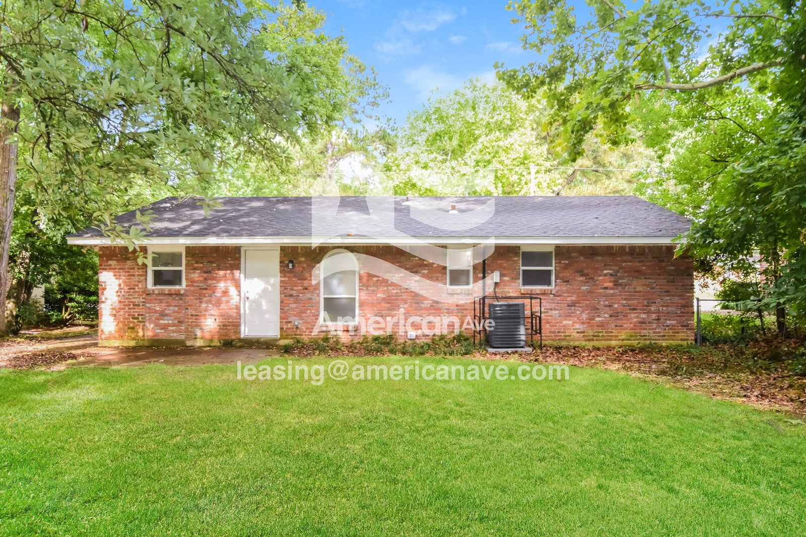 Building Photo - 629 Durward Dr